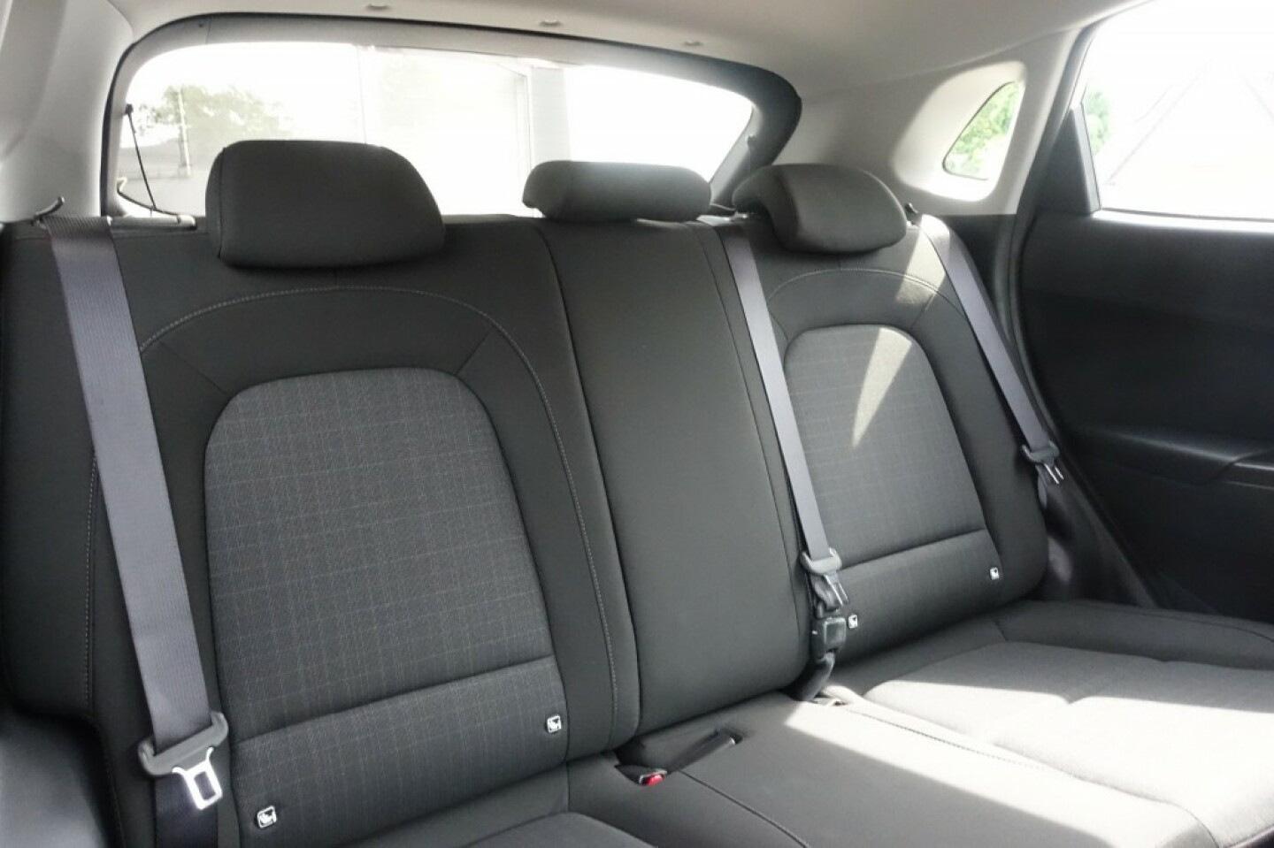 Hyundai-Kona-15