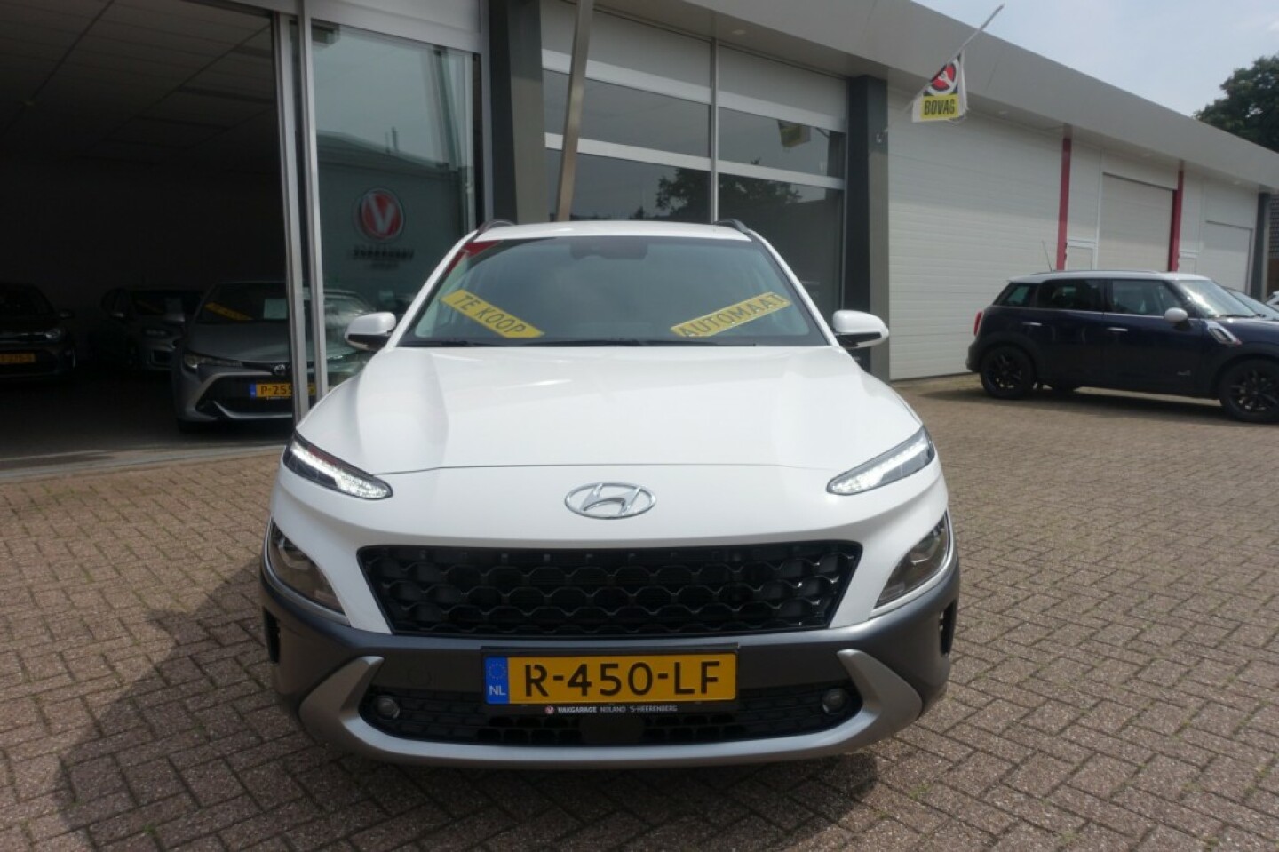 Hyundai-Kona-2